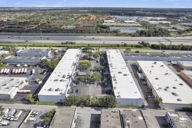 I - 75 Commercial Center