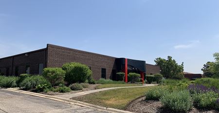 Photo of commercial space at 455 Kehoe Boulevard in Carol Stream