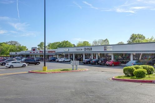 Hot Springs Plaza