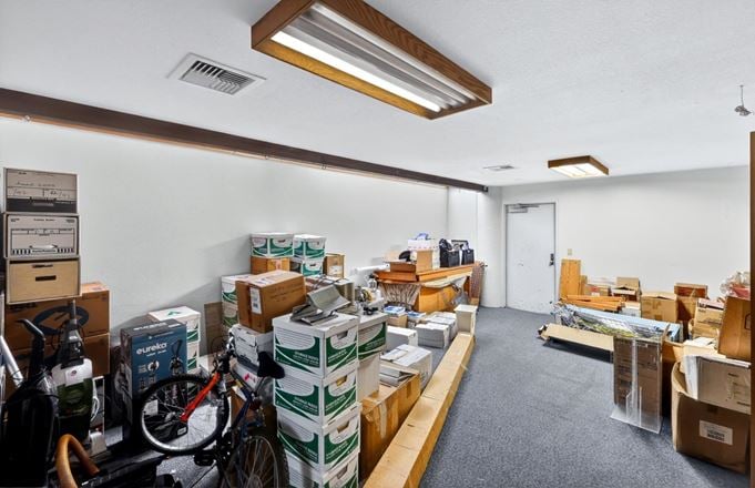950 W. Ironwood Dr. #5