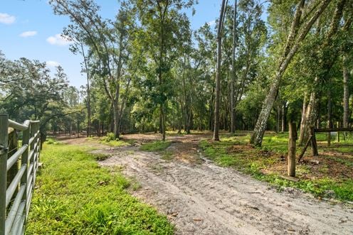 Brooksville 12 Acre Tract