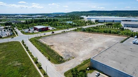 Other space for Rent at Block 16 Escarpment Way in Milton