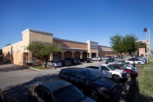 Navarro Gables