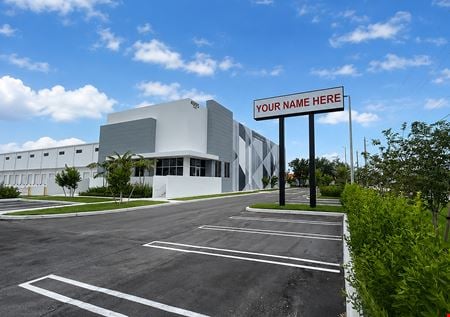 Industrial space for Rent at 4995 NW 77th Ave in Miami