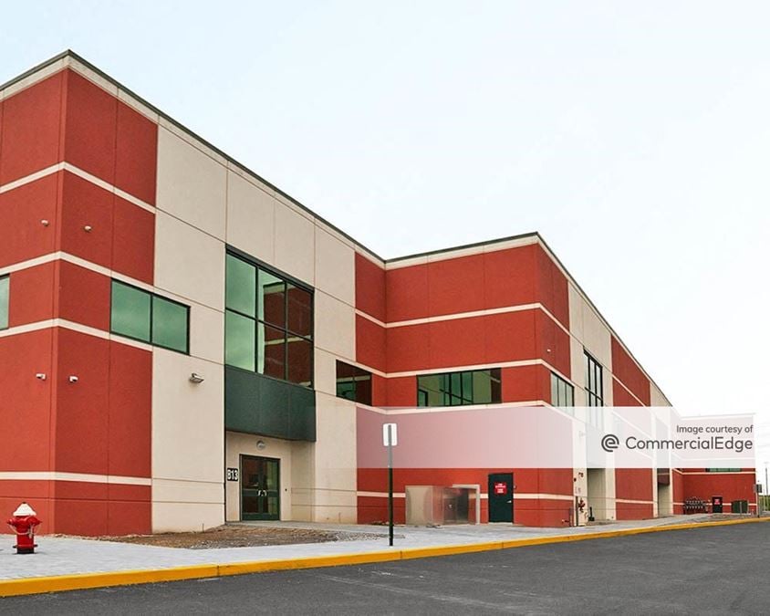 1 County Road Distribution Center - Building B
