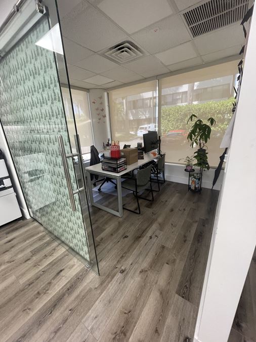 Oak Park Professional Center