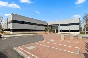 Office Space For Lease | Premier Location | Sunflower Corporate Center