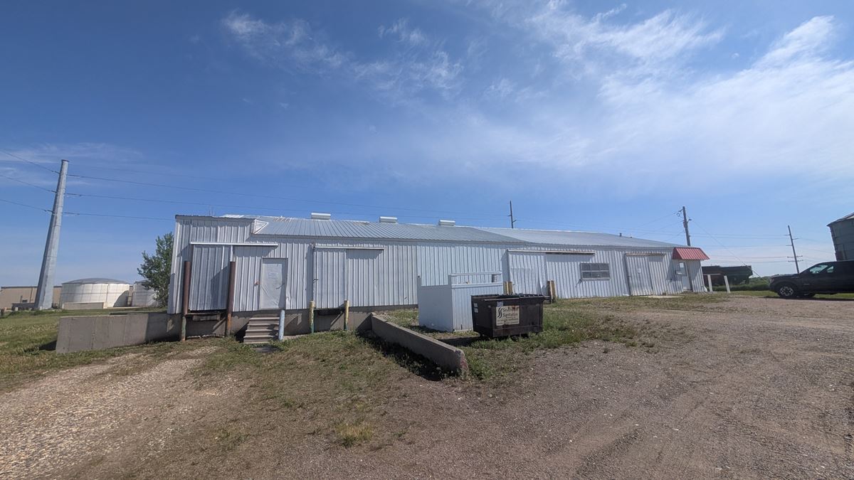 300 Erie Road East, Marshall