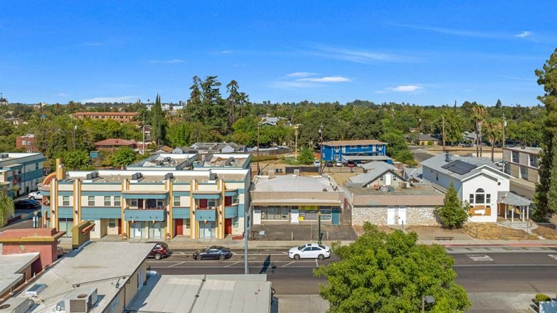 Great Owner User/Investment Opportunity in Fresno, CA