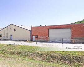 1400 West Commerce Street
