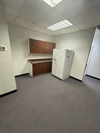 Office/Flex Space
