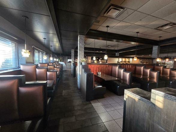 6135 Transit Rd - 6,298+/- SF EXISTING RESTAURANT FOR SALE