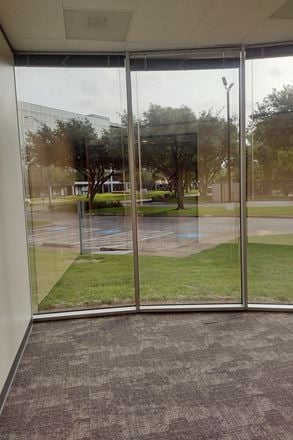 Workstyle Flexible Spaces - 11011 Richmond Ave