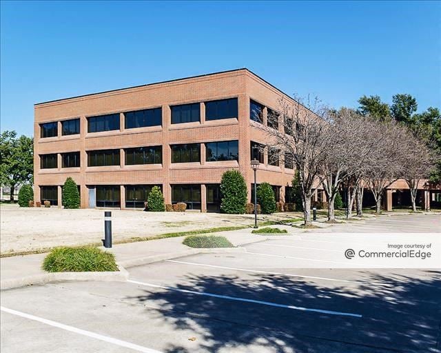Lennox International Headquarters 2100 Lake Park Blvd, Richardson, TX