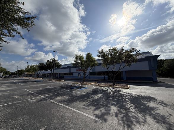 Sunset Square Shopping Center