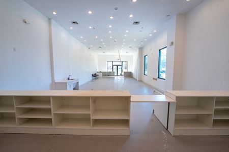 Retail space for Rent at 3001 Tulane Avenue, Suite 1A in New Orleans