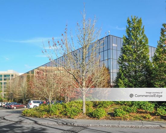 90 North - 3255 160th Avenue SE