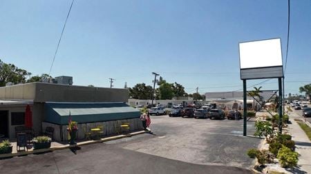Retail space for Sale at 4413 S Tamiami Trail in Sarasota
