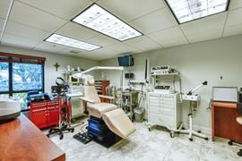 Kendall Medical Office | Ground Floor Suite | 1,499 SF Medical/Dental Space