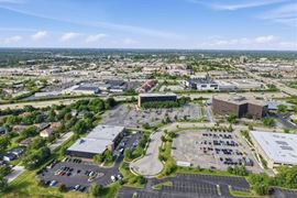 REO Sale: Highland Oaks I | Chicago-Suburb Office Asset