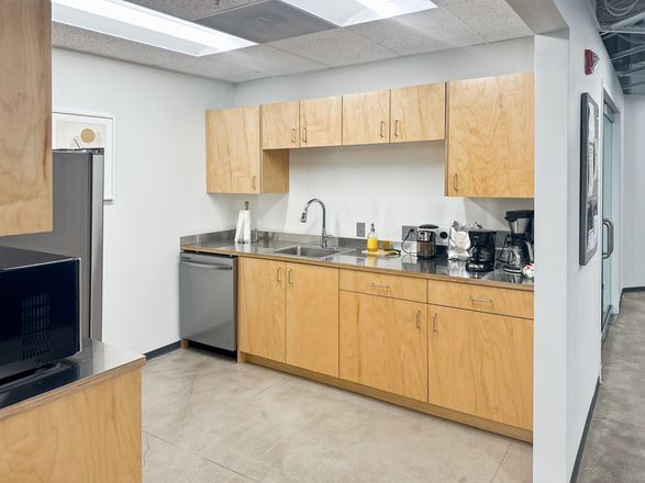 Regus - Denver- W 48th Ave