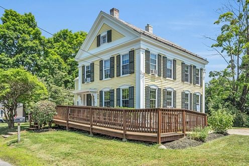47 Prospect Street West Boylston, MA