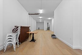 977 2nd Ave