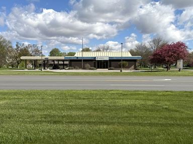 5470 Gratiot Rd