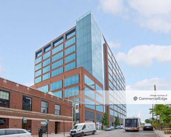 320 N Sangamon St