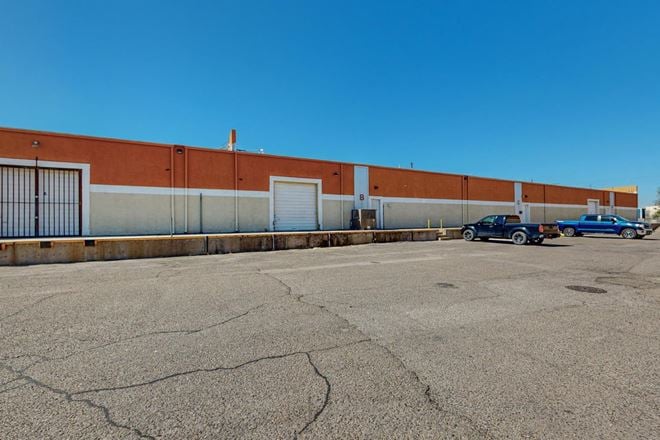 1823 Commercial St NE Suite A