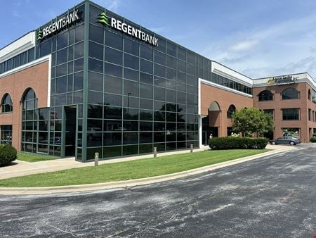 Office space for Rent at 3271 E Battlefield Rd in Springfield