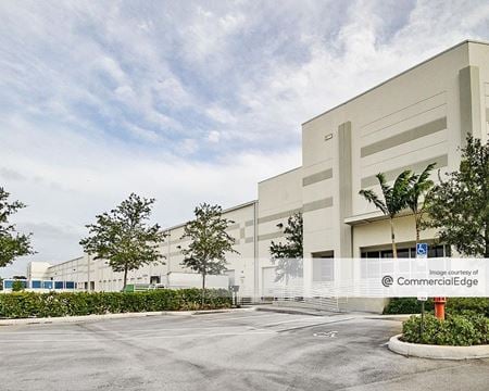 Photo of commercial space at 4000 North Dixie Hwy in Pompano Beach