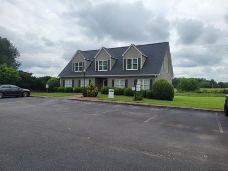 Office space for Rent at 1026 Twelve Oaks Circle in Watkinsville