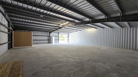 Industrial space for Rent at 1618 Callaway Drive, B in Alvin