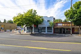 10534 NE Sandy Blvd