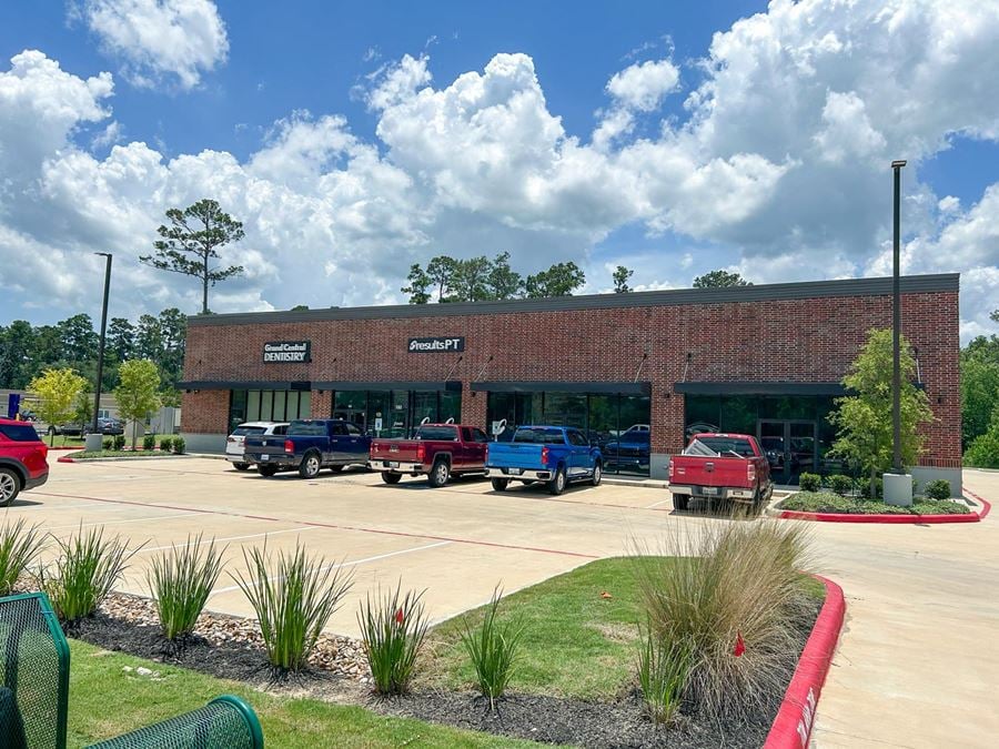 Greenway Village Retail Center