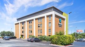 Sleep Inn & Suites