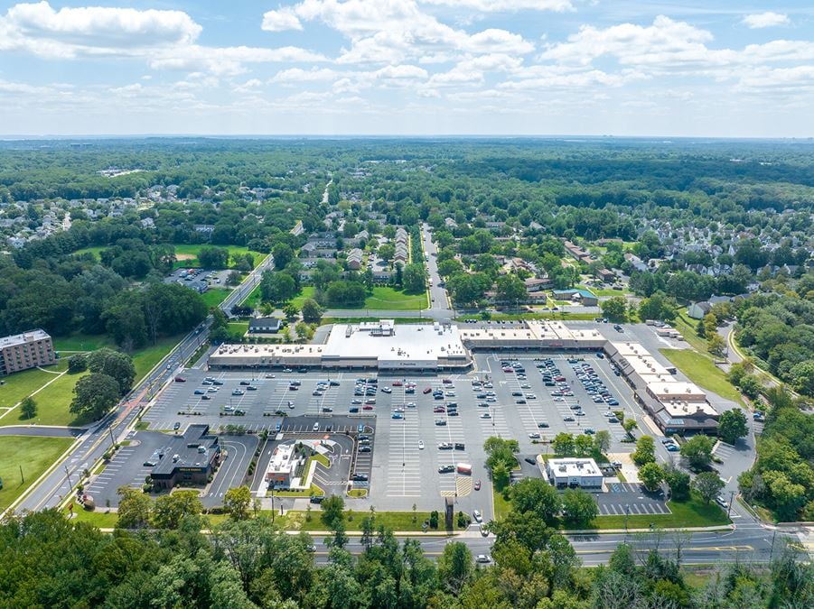 Edison, NJ - Inman Grove Shopping Center