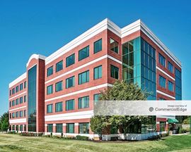 Water's Edge Corporate Center - 4692 Millennium Drive