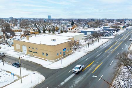 Industrial space for Sale at 2025 Eureka Rd in Wyandotte