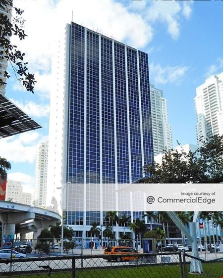Office space for Rent at 100 North Biscayne Blvd in Miami