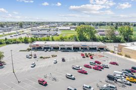 Valley View Plaza