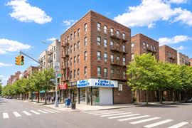 140 Nagle Ave
