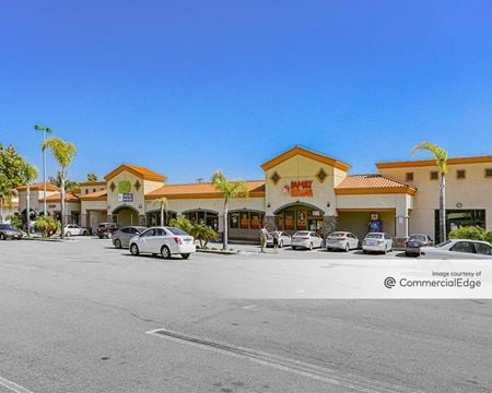 Retail space for Rent at 913 East Vista Way in Vista