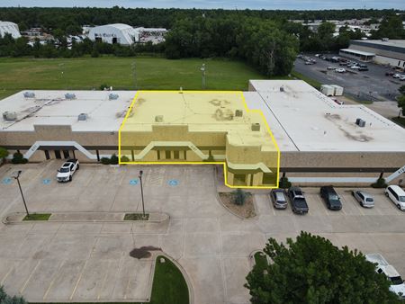 Industrial space for Rent at 6107 Northwest 2nd Street in Oklahoma City