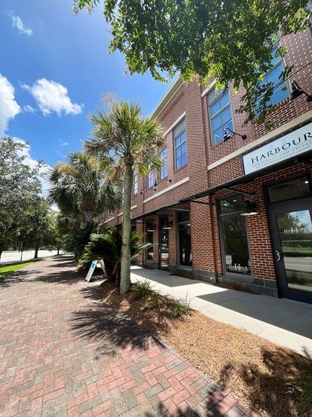 Photo of commercial space at 126 Seven Farms Drive in Charleston