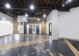 2950 W. Fullerton Ave | For Lease