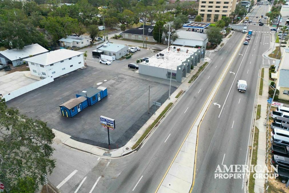 Corner Outdoor Display Lot Downtown Sarasota