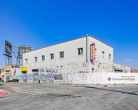 Industrial space for Rent at 171 Lombardy Street in Brooklyn