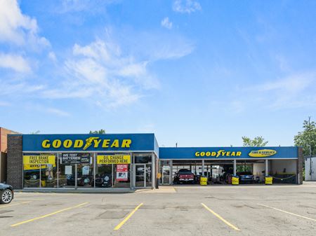 Retail space for Sale at 4106 Coldwater Rd in Fort Wayne